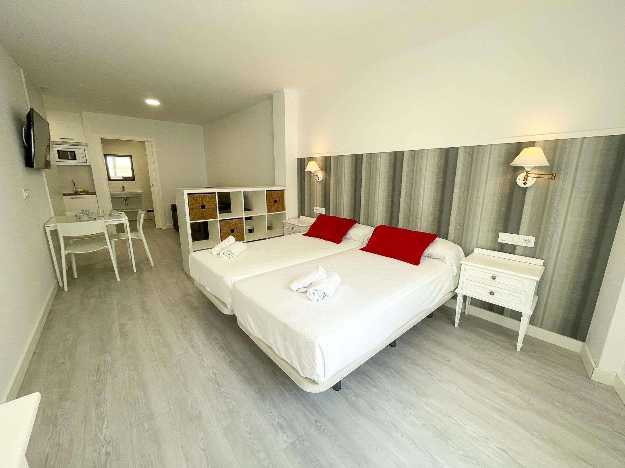 Apartamentos Casa Campana 3000 格罗韦 外观 照片